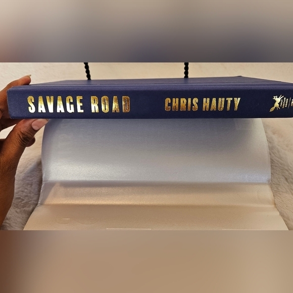 Savage Road Chris Hauty 2021 Home Accent Cofffe table book - Picture 4 of 8